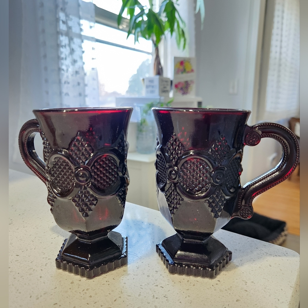 NEW Vintage  "Cape Cod Ruby" Mugs EUC by Avon set of 4 .